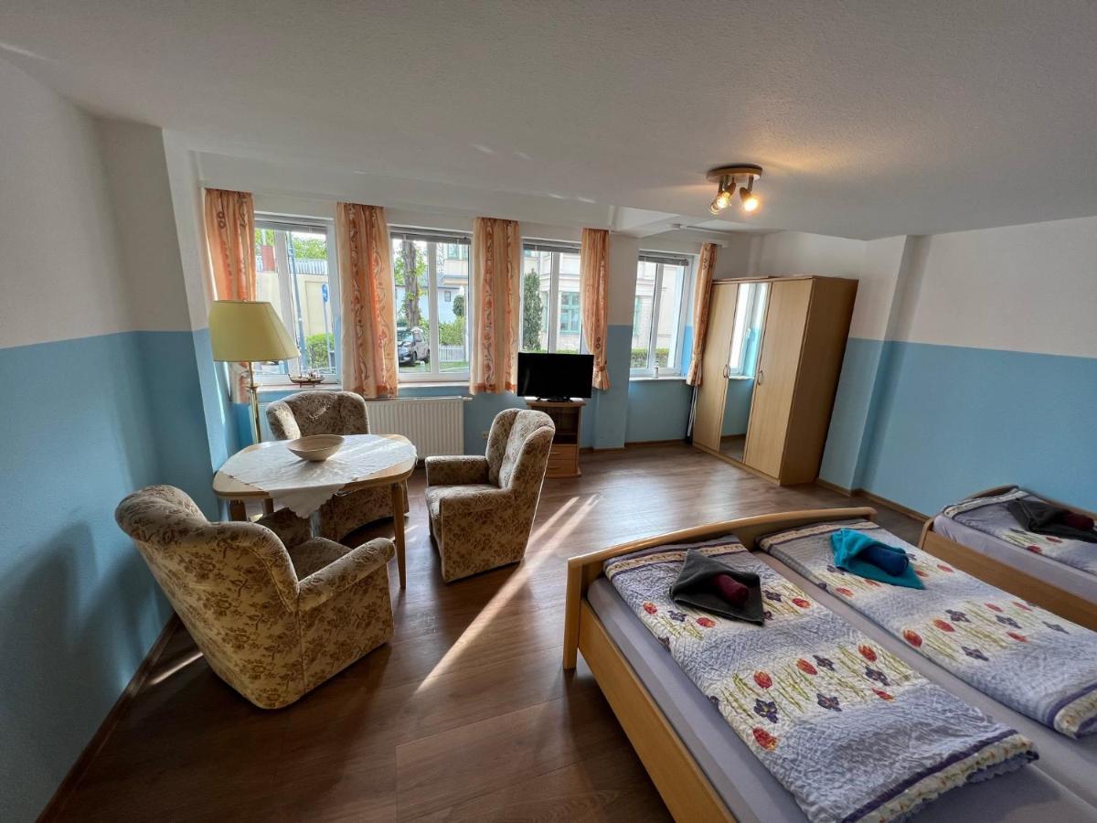 Ferienwohnungen Hennig Heringsdorf  Exteriör bild