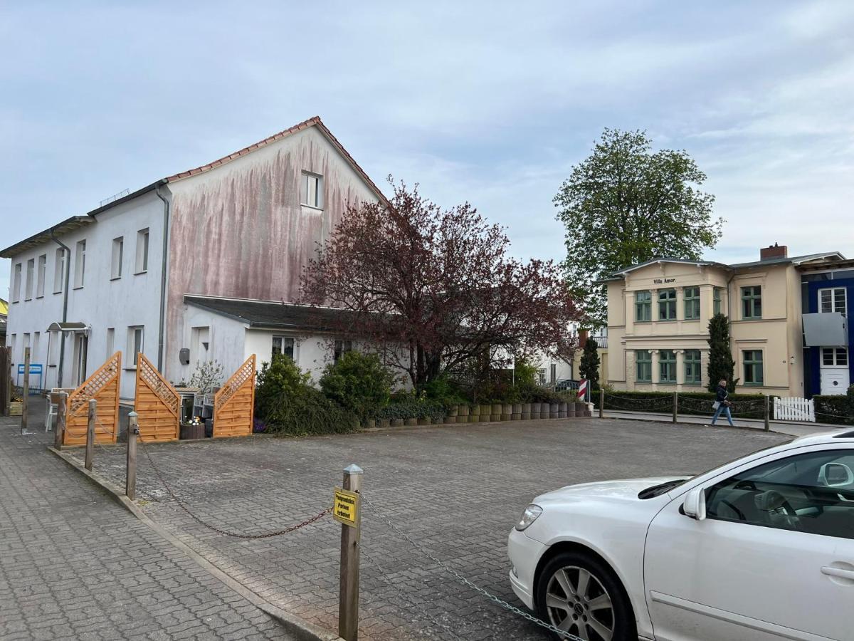 Ferienwohnungen Hennig Heringsdorf  Exteriör bild